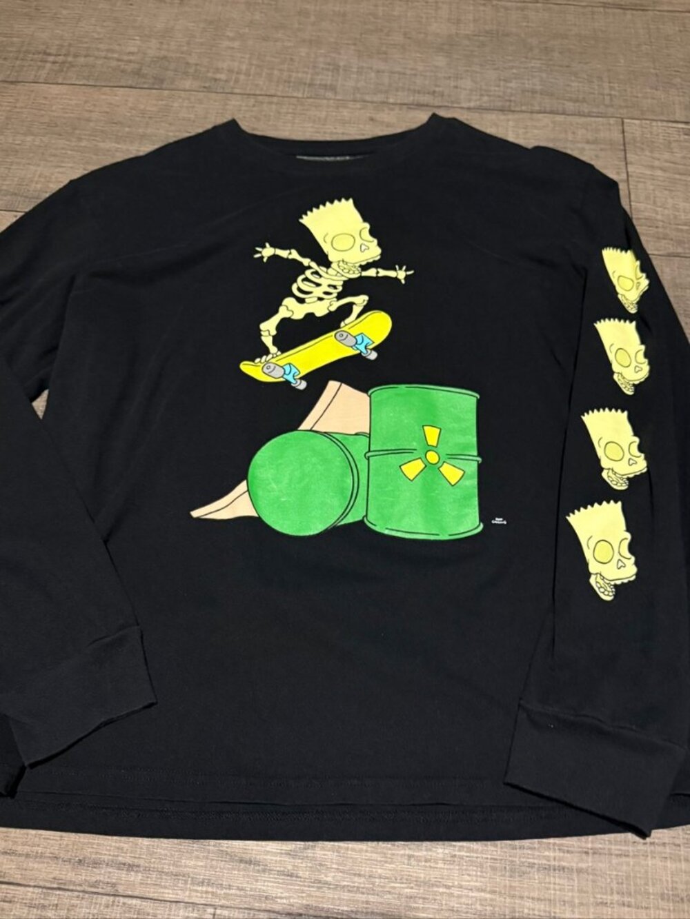 The Simpsons Bart Skeleton Skateboard Long Sleeve Shirt Mens L